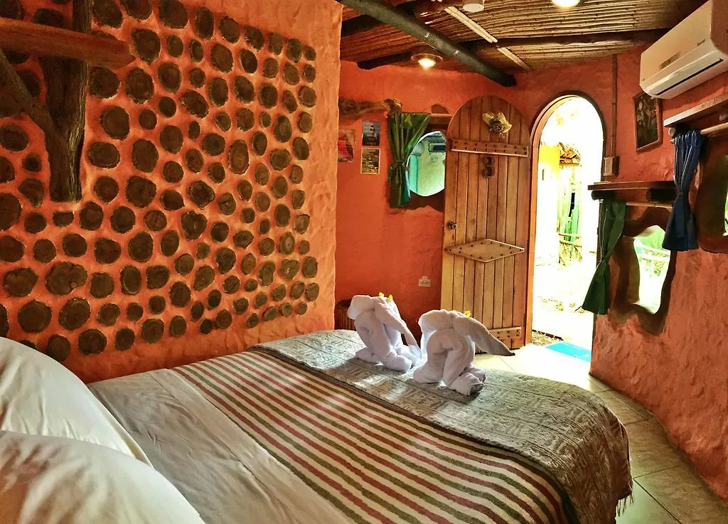 Lonesome George Ecolodge Puerto Ayora  Guest house Puerto Ayora (Galapagos Islands)